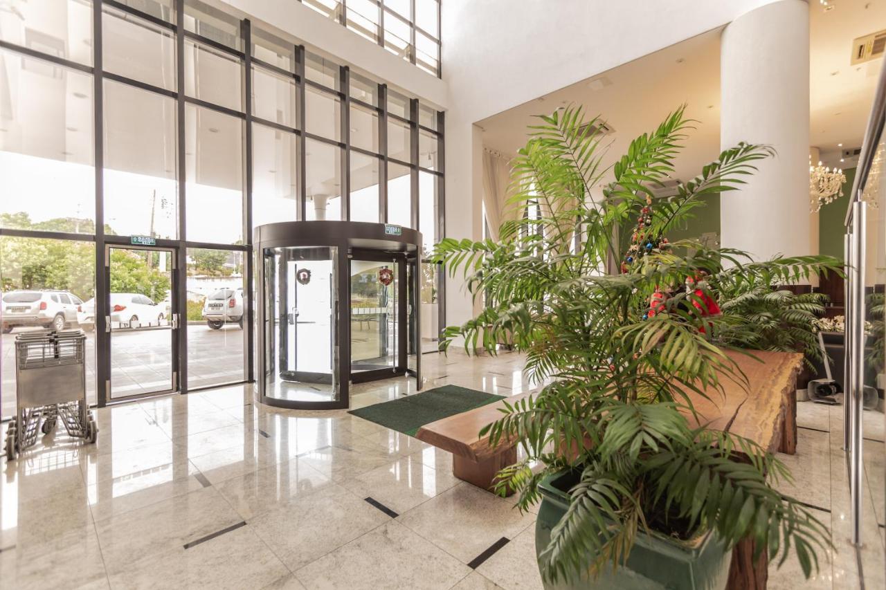 Hotel Inter Cuiaba Εξωτερικό φωτογραφία Entrance to the hotel