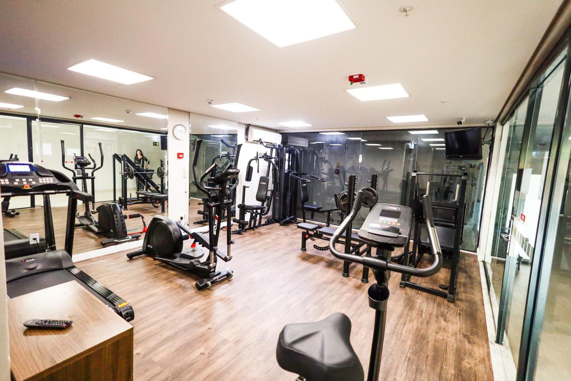 Hotel Inter Cuiaba Εξωτερικό φωτογραφία The gym at the London Business School