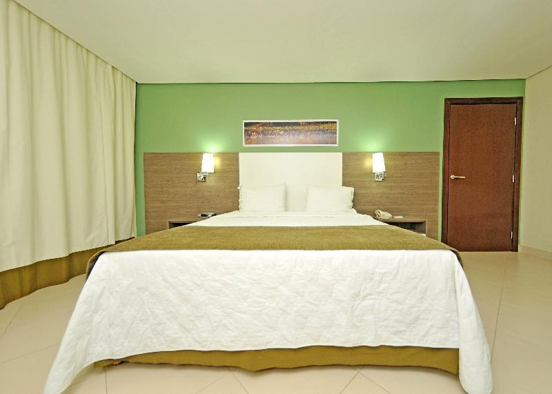 Hotel Inter Cuiaba Εξωτερικό φωτογραφία A bedroom