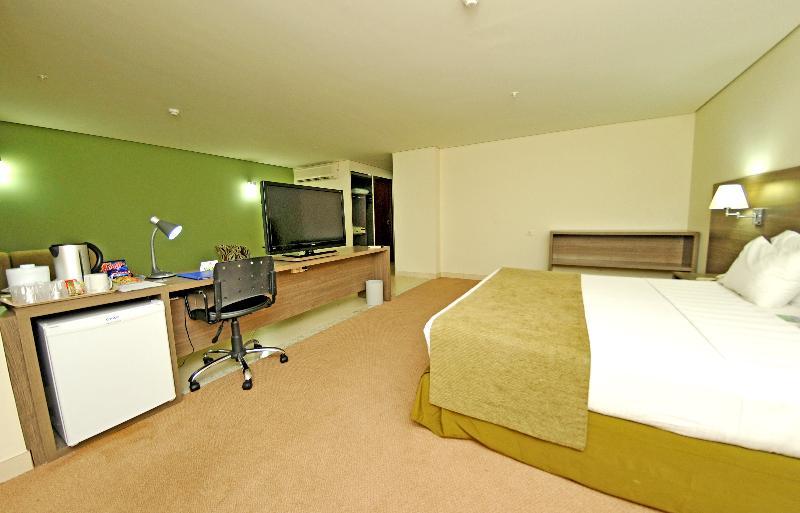 Hotel Inter Cuiaba Εξωτερικό φωτογραφία A typical room at the hotel